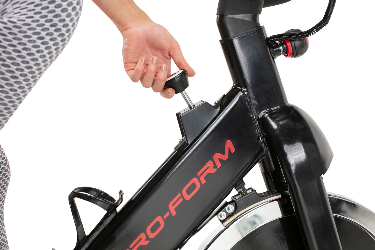 Indoor Cycle with Interchangeable Racing Seat A872
