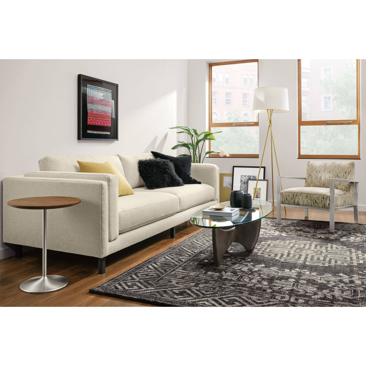 White Round End Table K45292