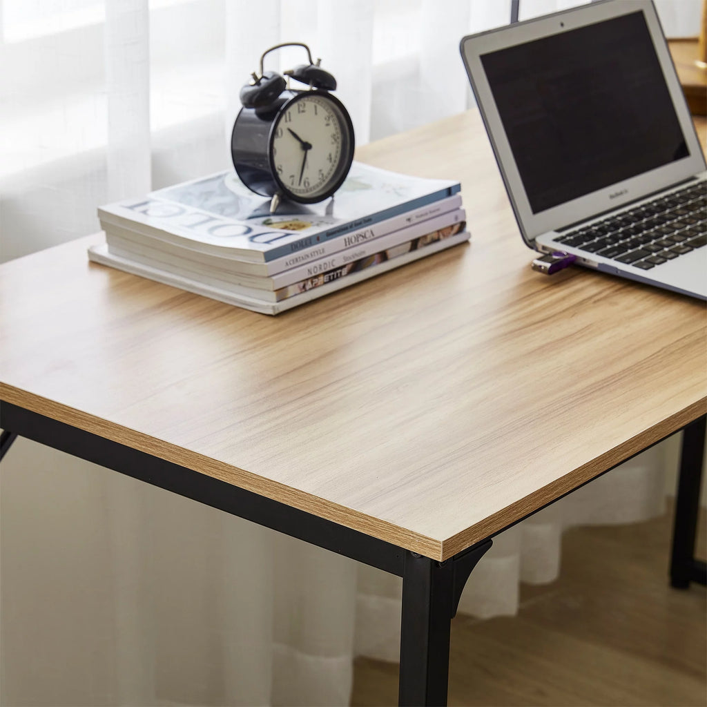 Desk with Extra Tabletop Space E738193