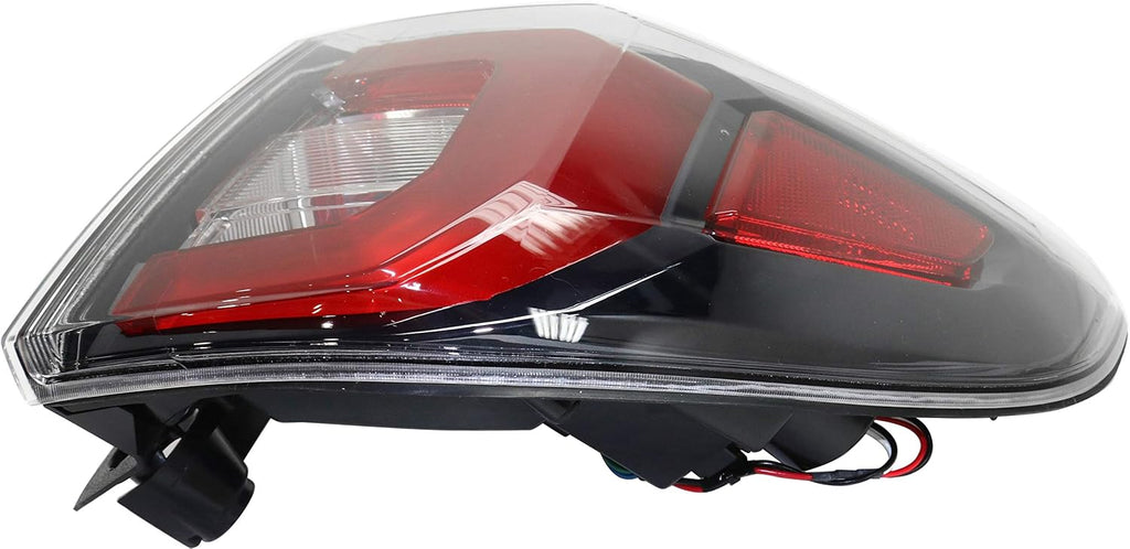 Tail Light Passenger Side Outer I72405