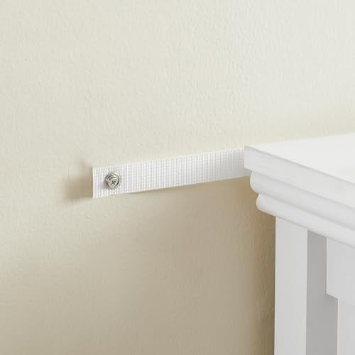 White 6 Drawer Dresser with Metal Handles R134