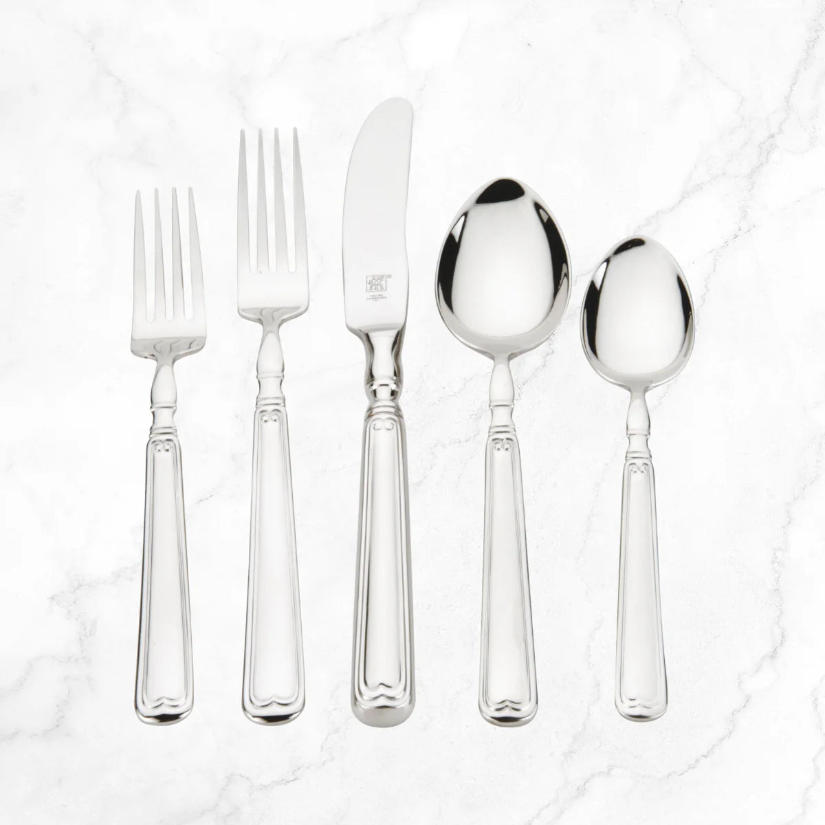 45pc Stainless Steel Flatware Set I887