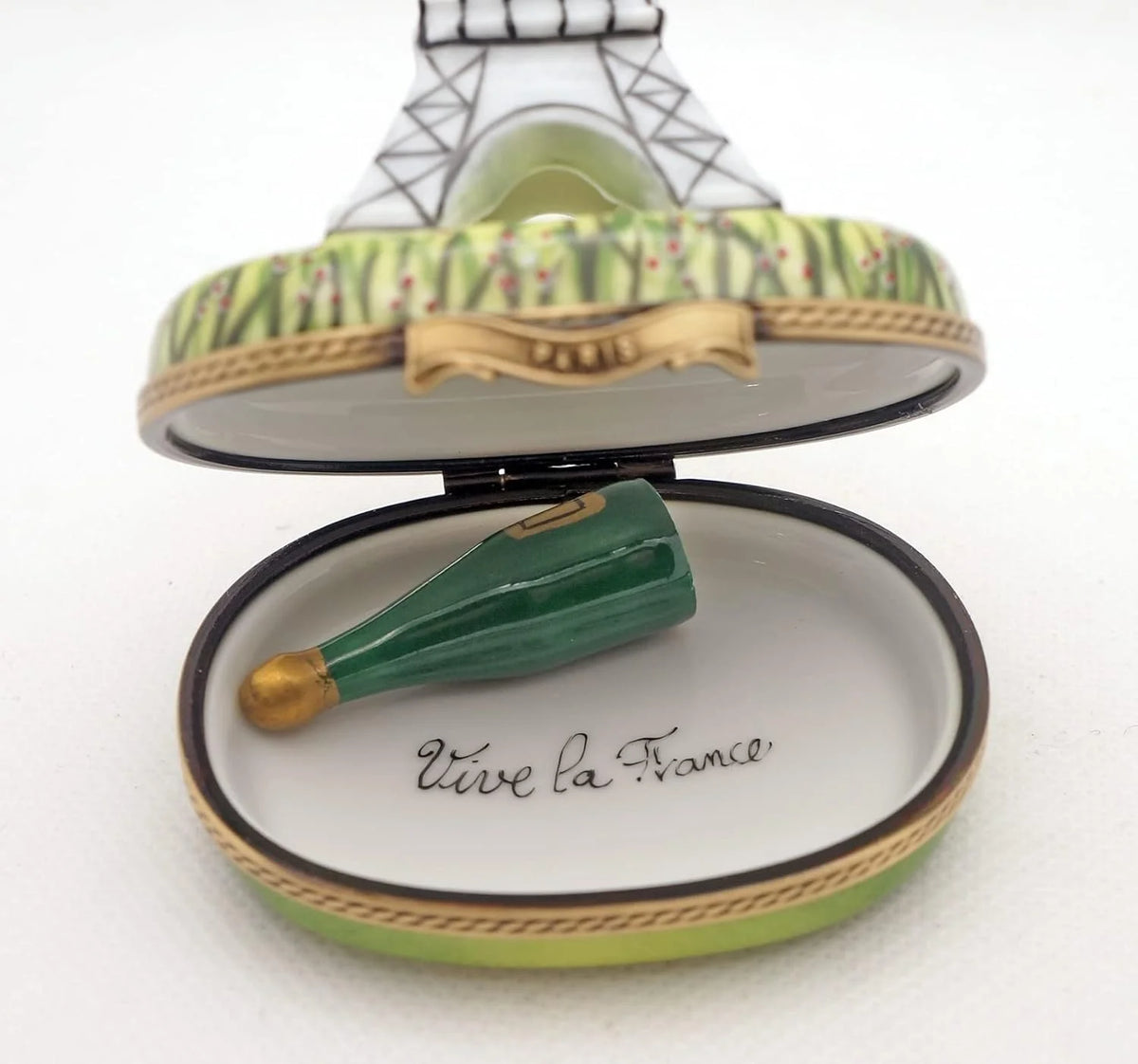 Hand Painted Porcelain Box W931508