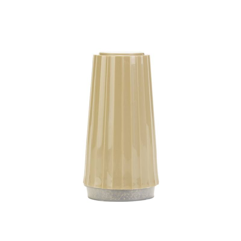 Pepper Shaker E198