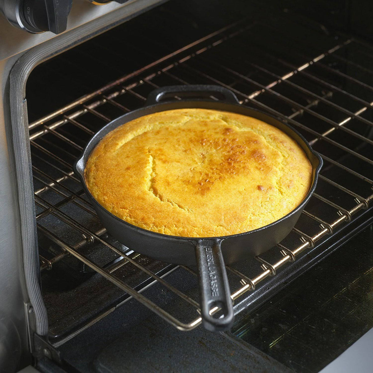 12-Inch Cast Iron Skillet Q2785