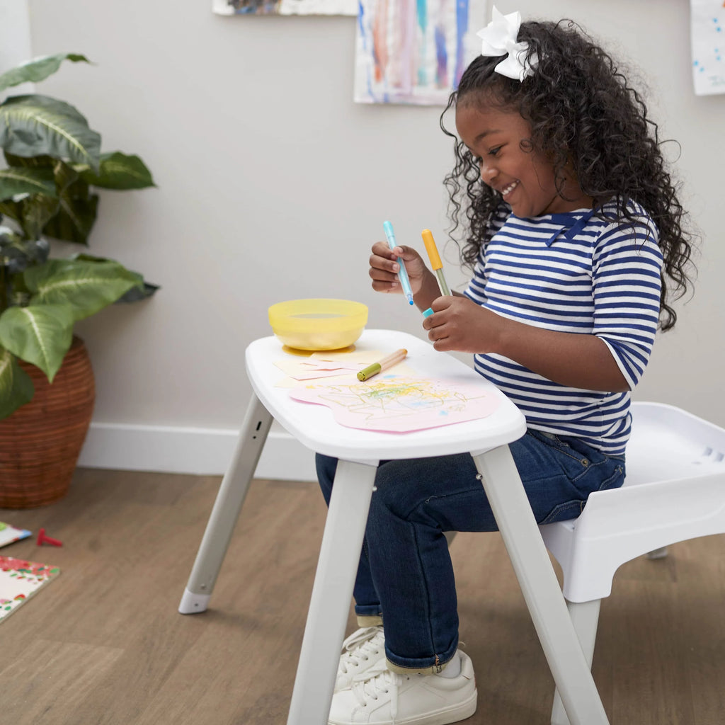 Rotating High Chair W1704