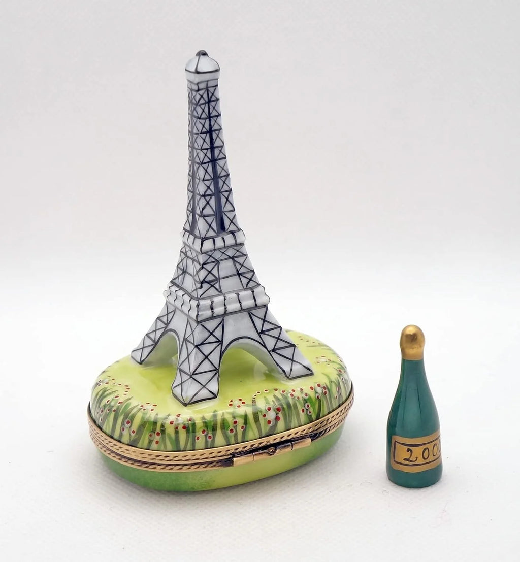 Hand Painted Porcelain Box W931508