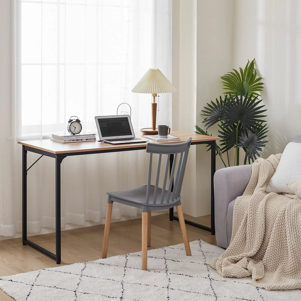 Desk with Extra Tabletop Space E738193