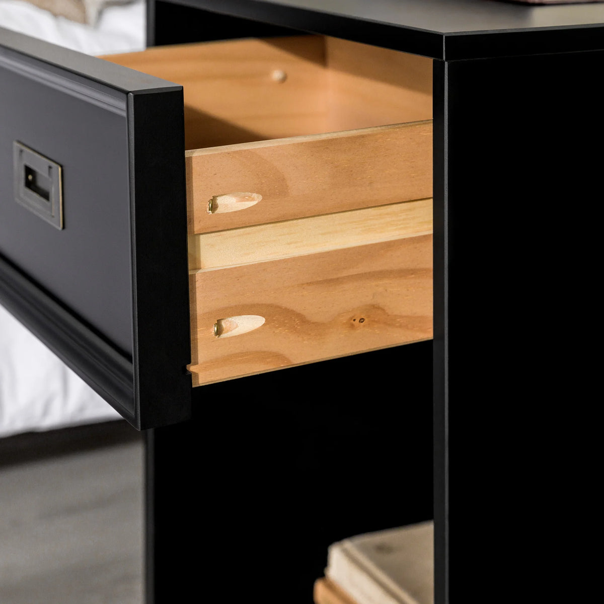 18" Solid Wood 1-Drawer Nightstand D11610